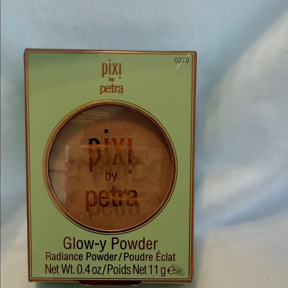 Pixi by Petra Glow-y Powder Highlighter - Gold